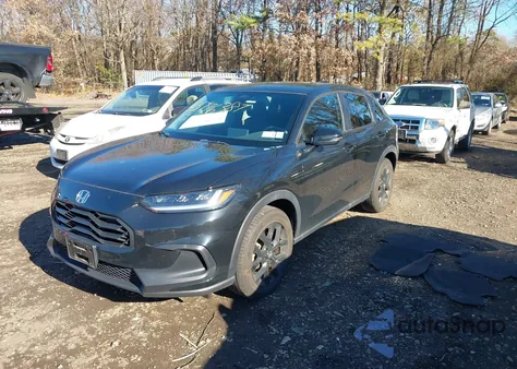 2025 Honda Hr-V Awd Sport z USA, uszkodzony, nr VIN 3CZRZ2H57SM702934